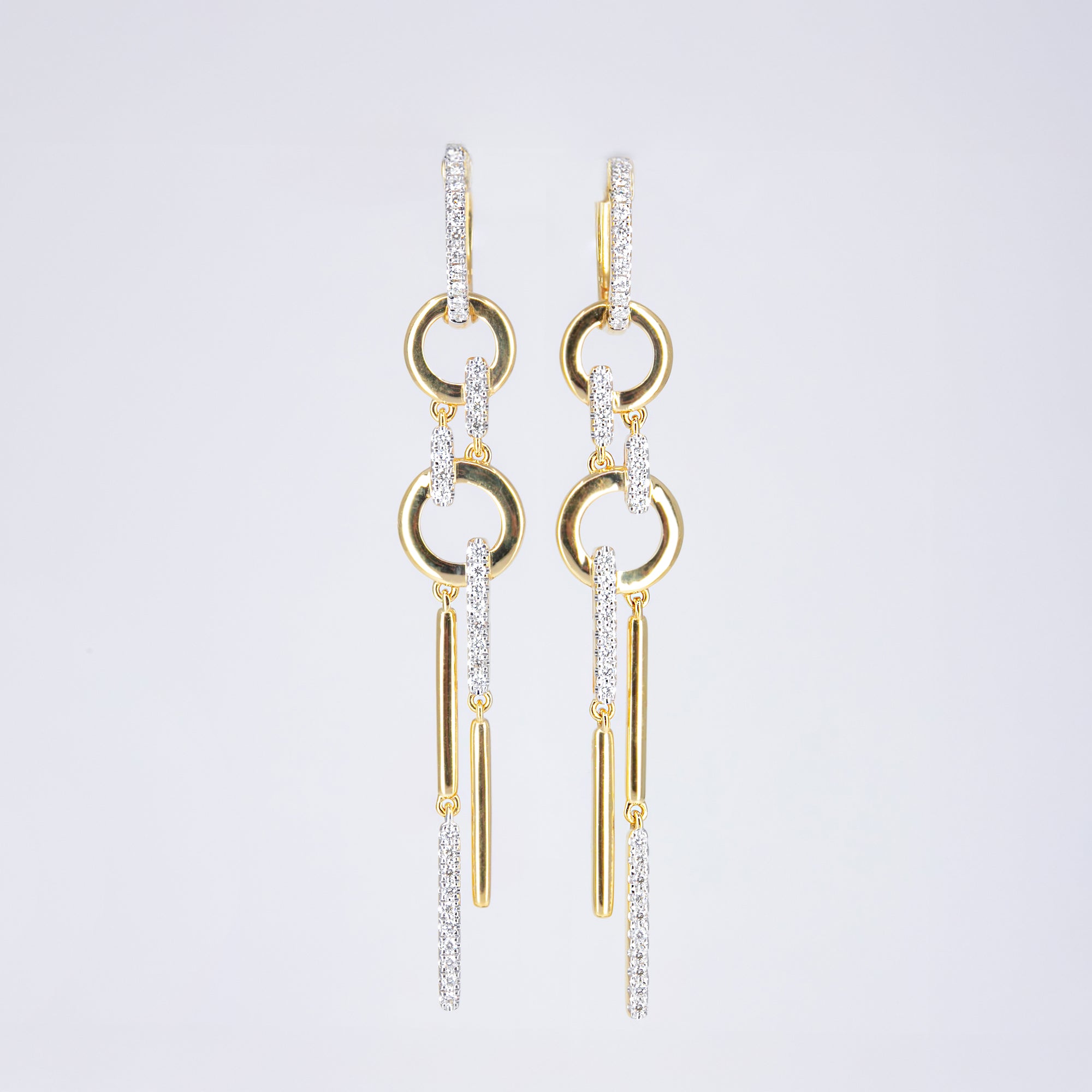 BOUCLES D’OREILLES CHAÎNE ÉCLATANTE