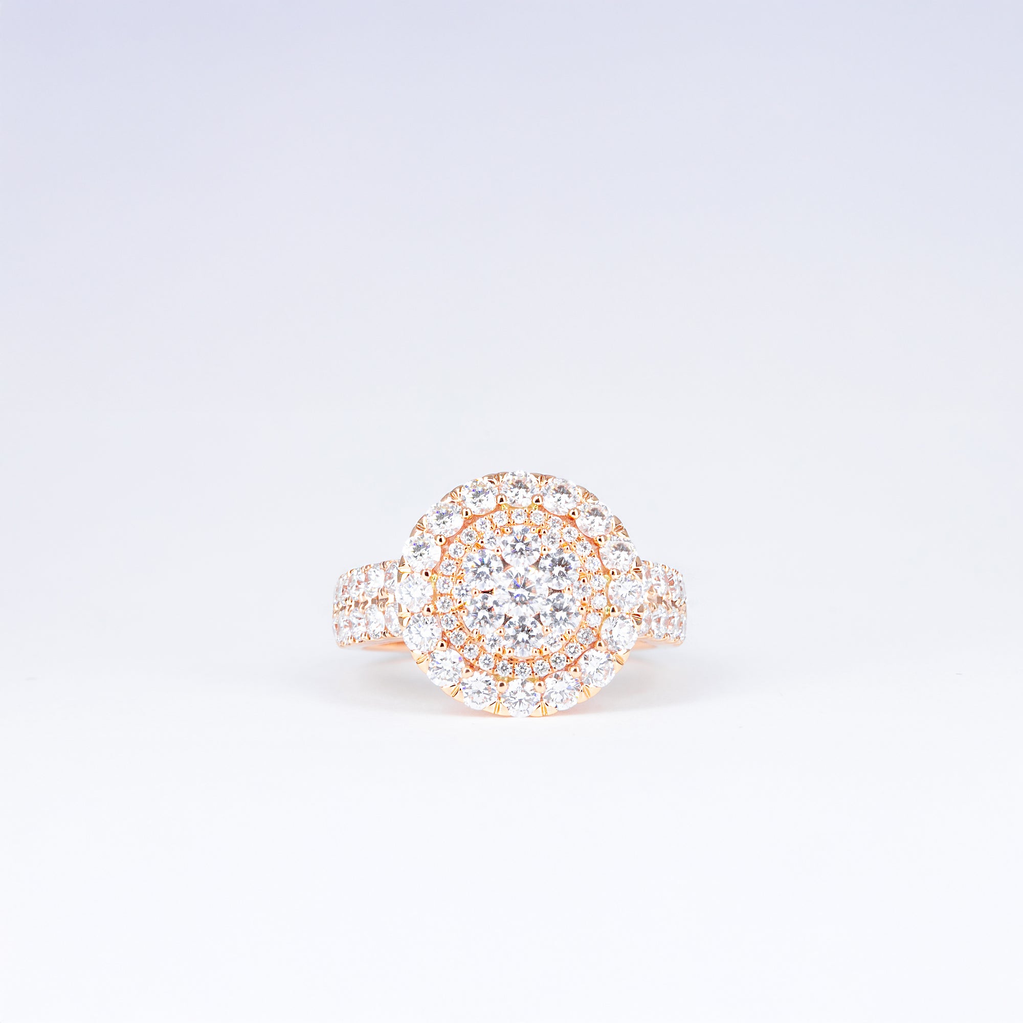 Bague or rose et diamants