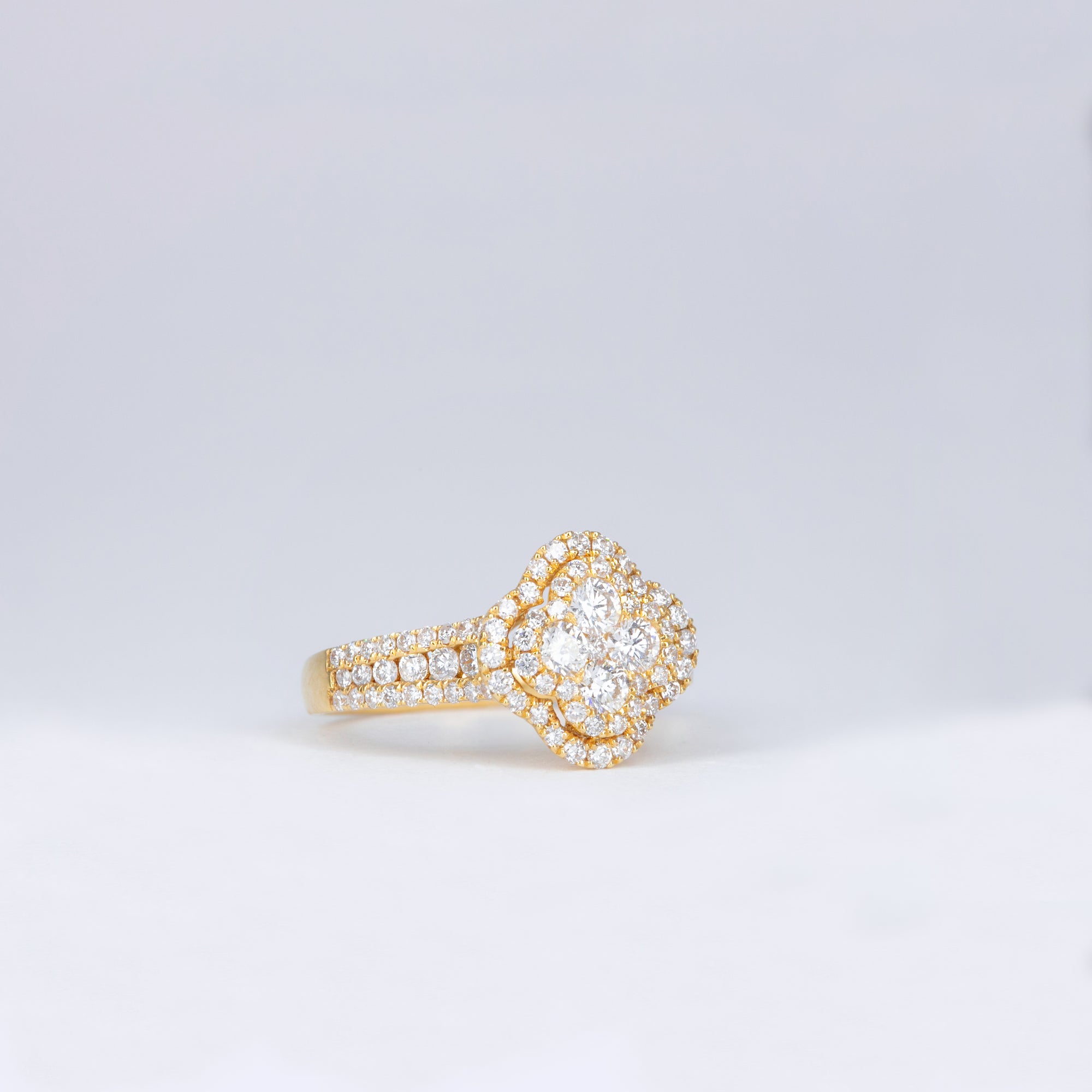 Bague Trèfle Or Jaune et diamants