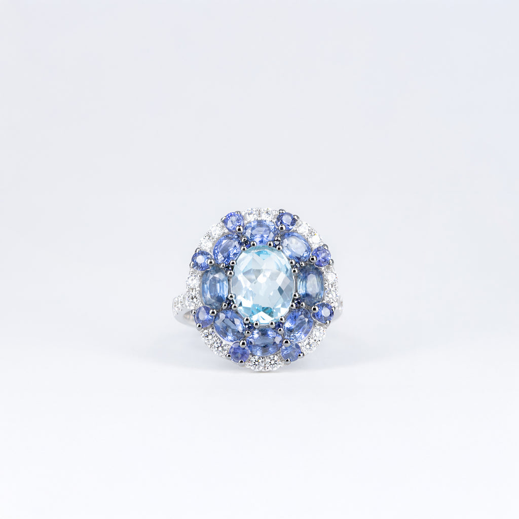 Bague topaze bleue saphirs et diamants