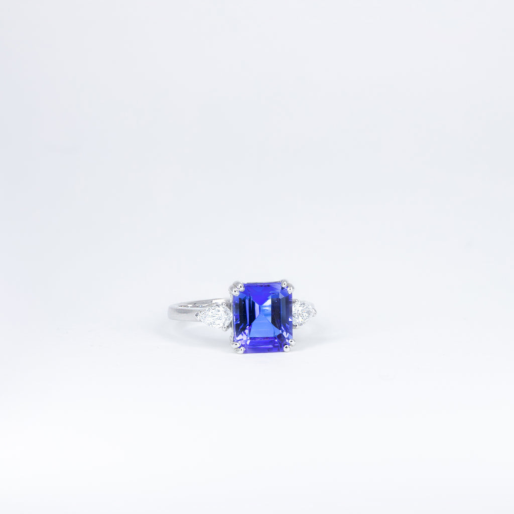 Bague Tanzanite Élégance