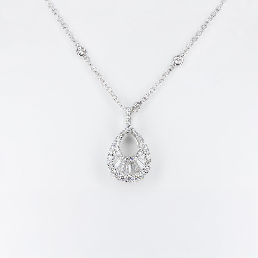 Pendentif or blanc diamants baguettes &amp; brillants