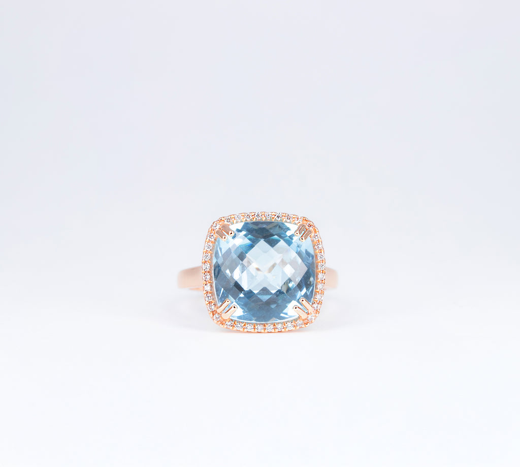 Bague topaze bleue coussin et diamants