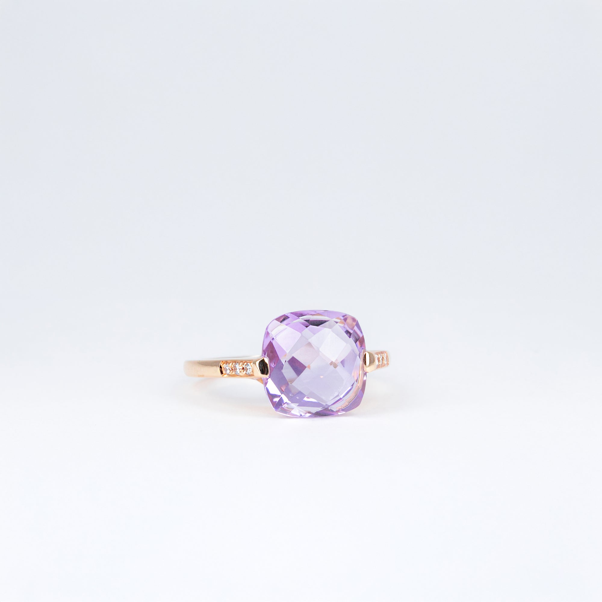 Bague améthyste coussin et diamants