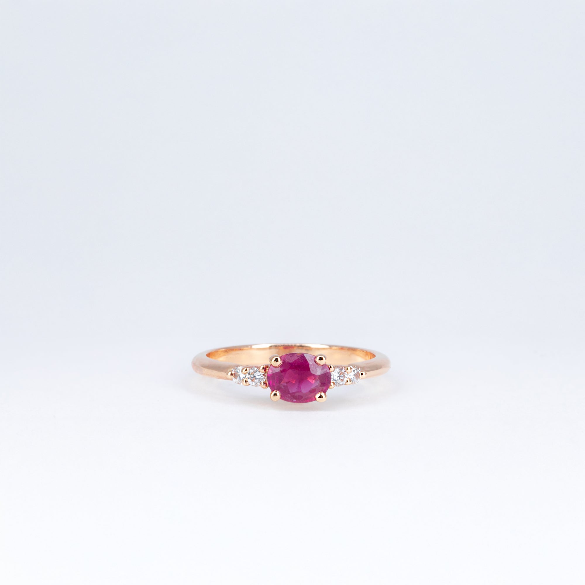 Bague rubis et diamants