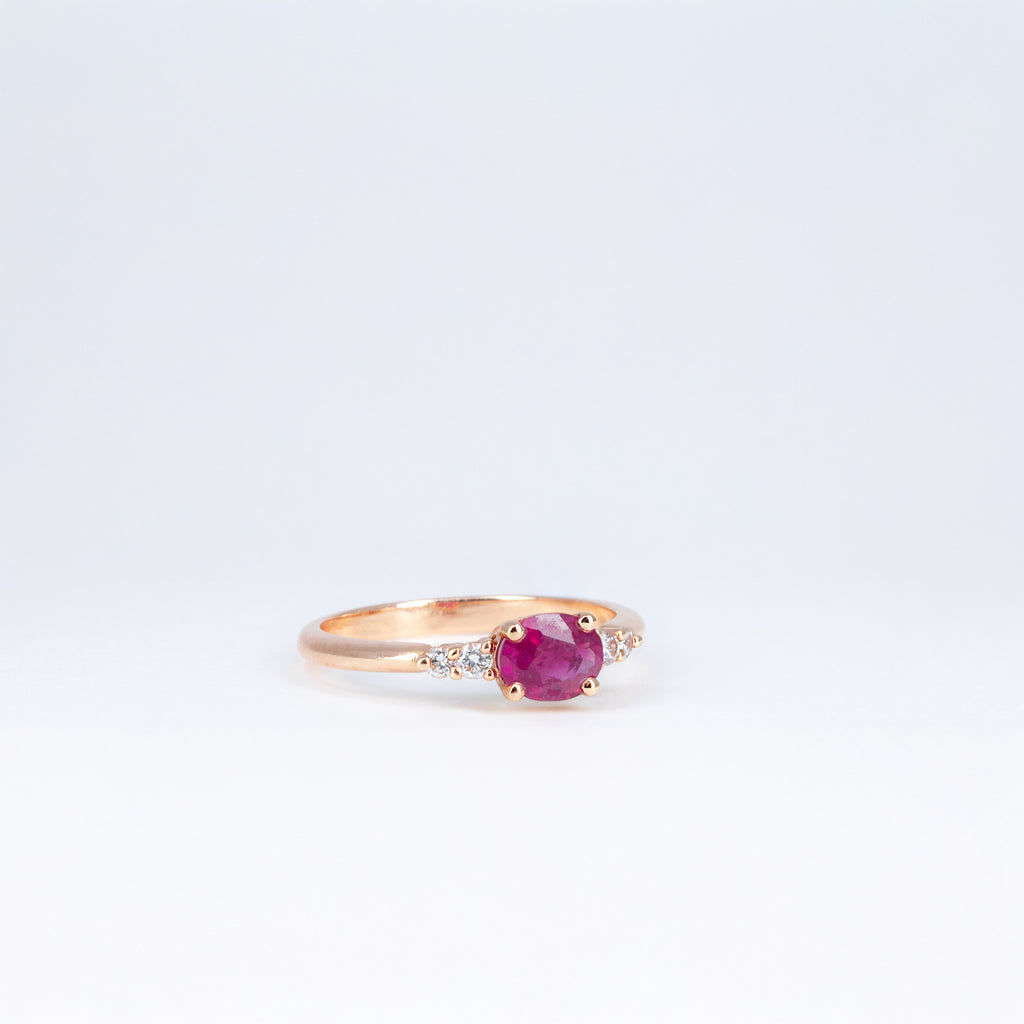 Bague rubis et diamants
