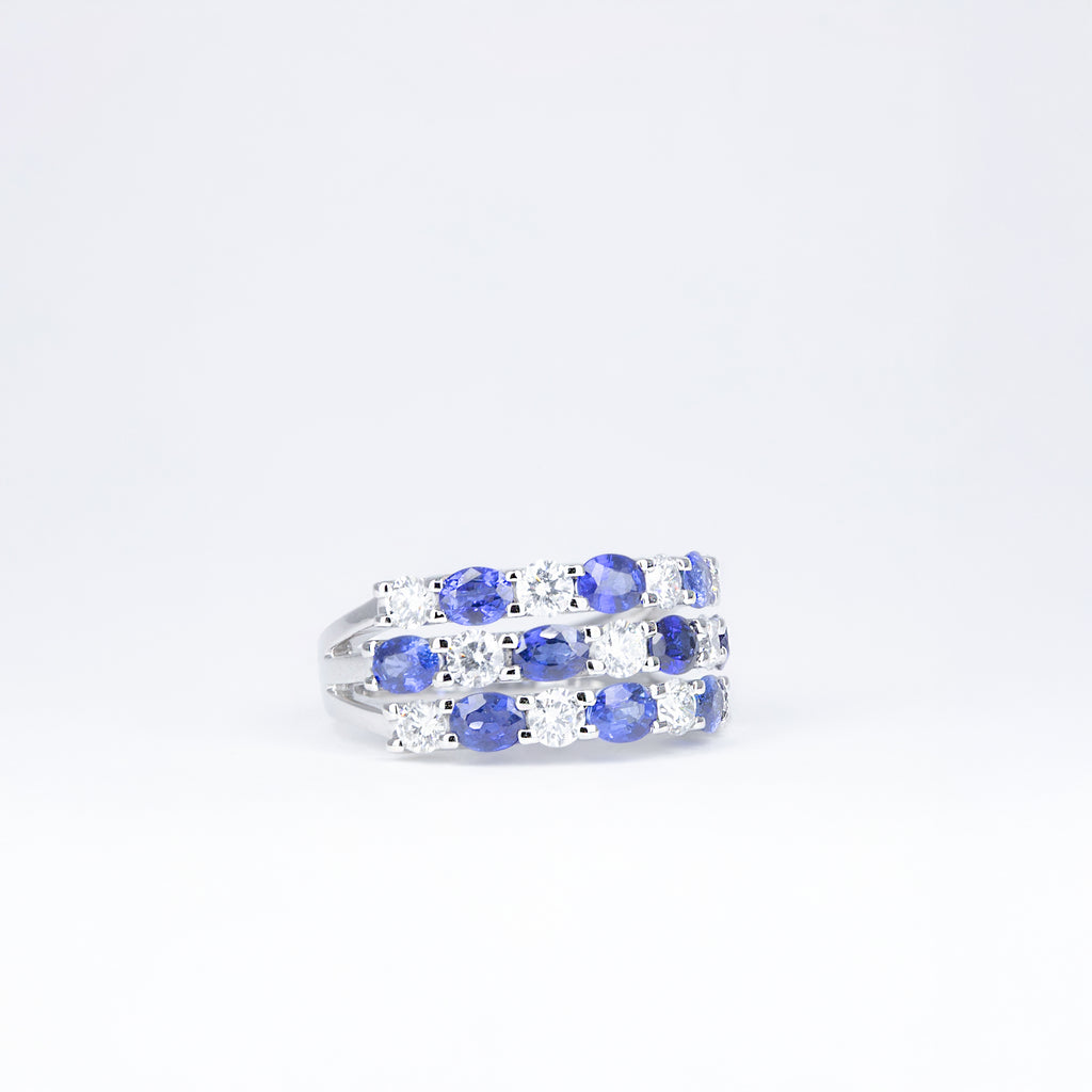 Bague saphirs bleus et diamants ajourée