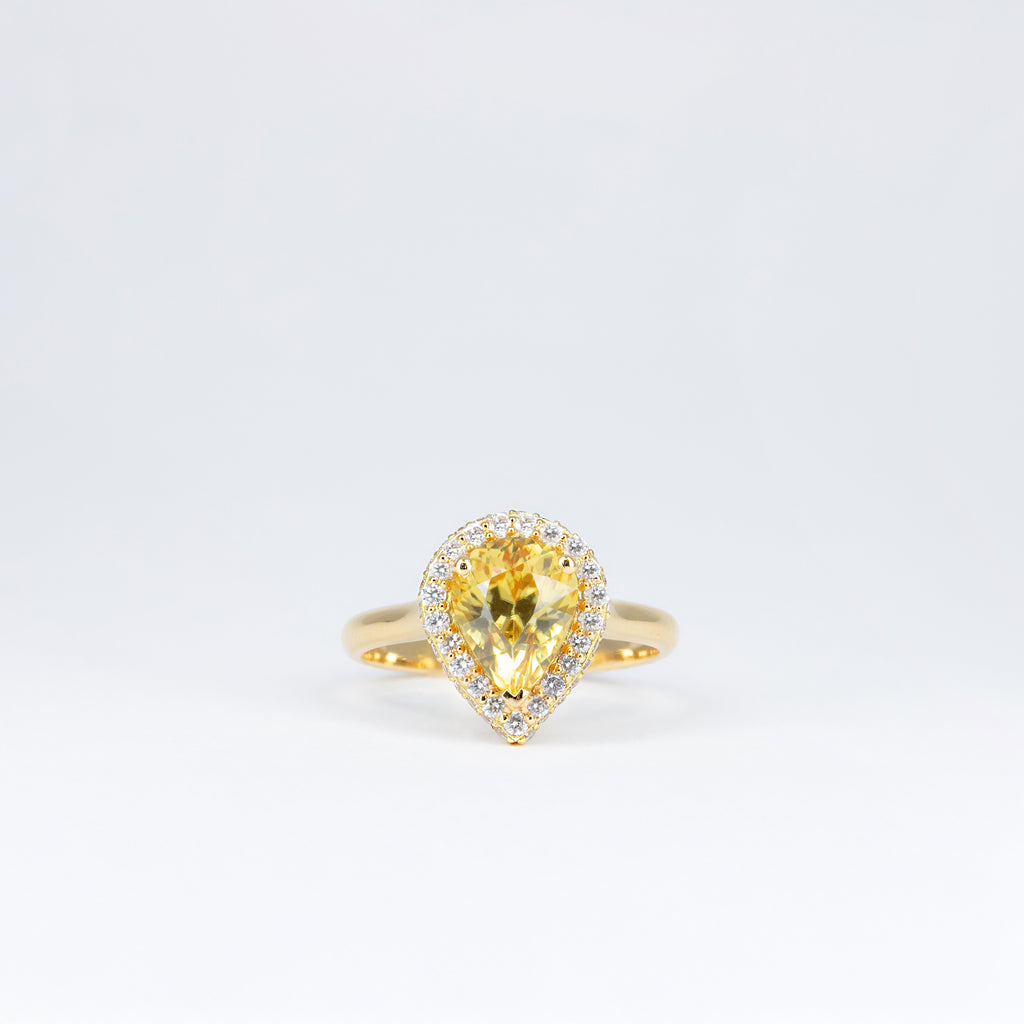 Bague zircon jaune taille poire et diamants