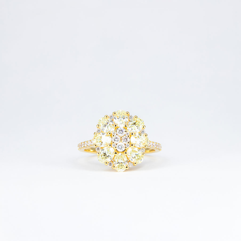 Bague diamants jonquille