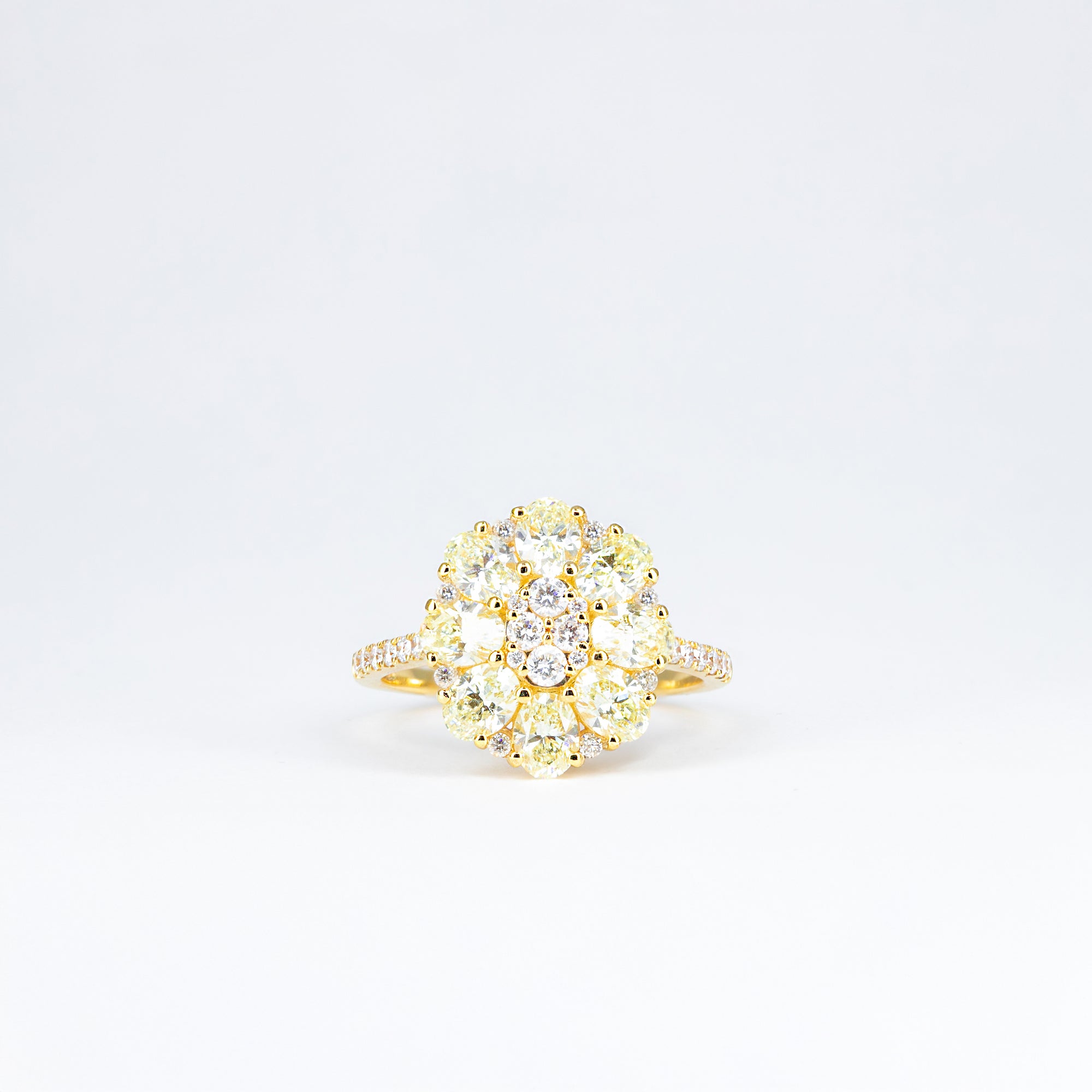 Bague diamants jonquille