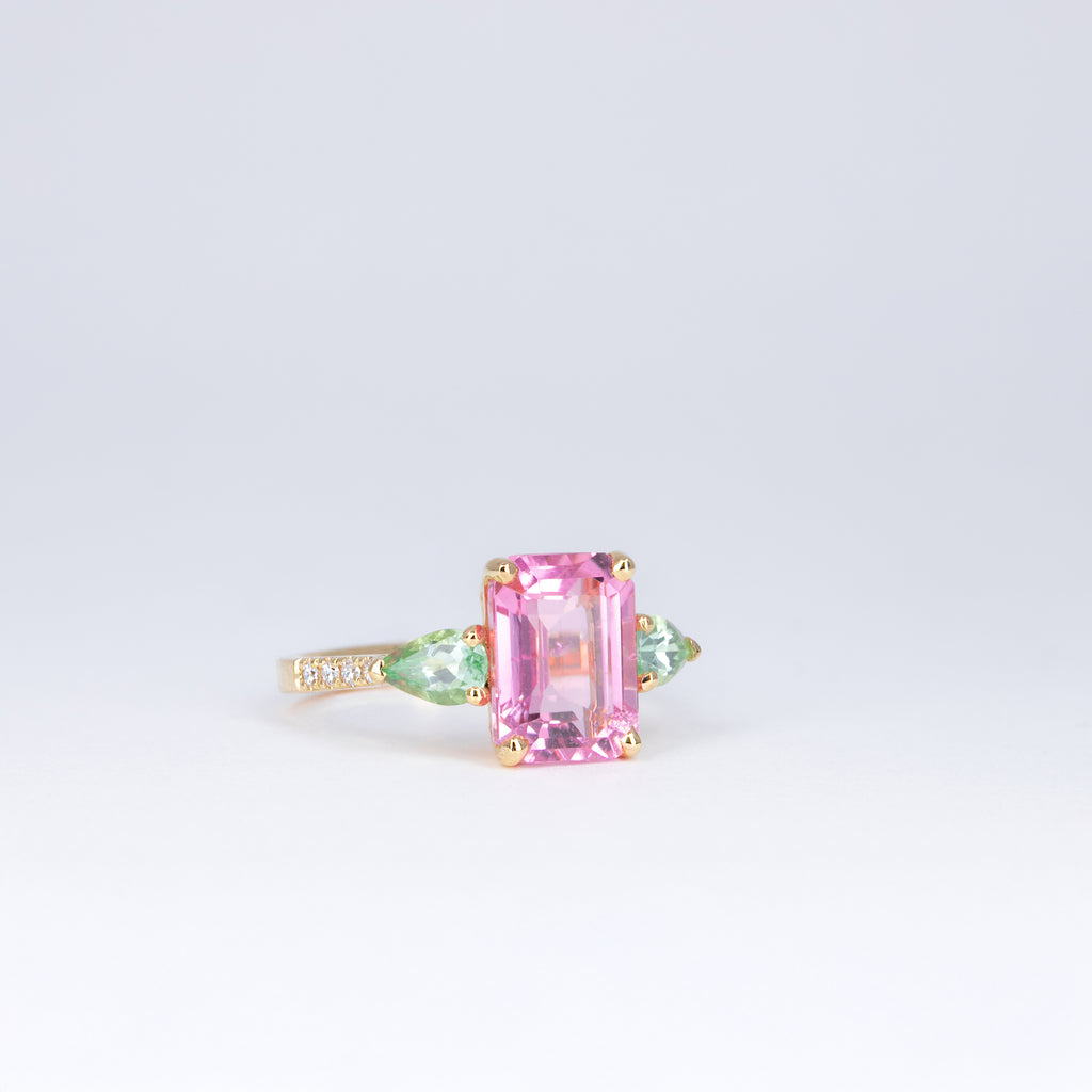 bague verde rosa