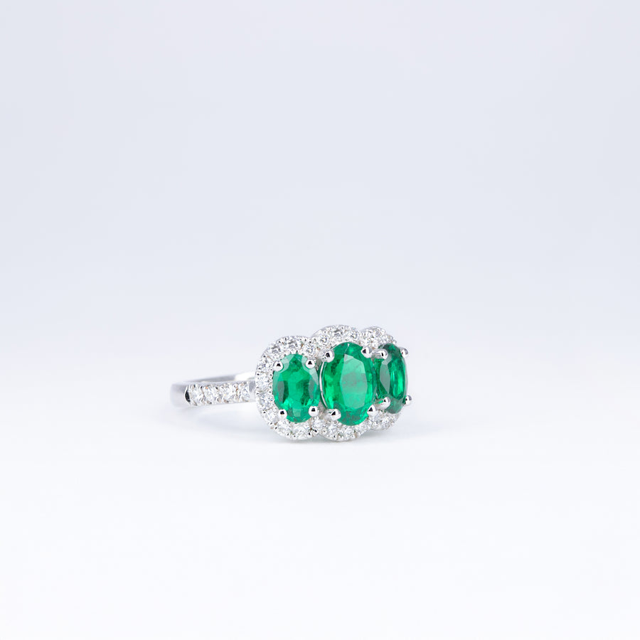 Bague trio d'emeraude et diamants