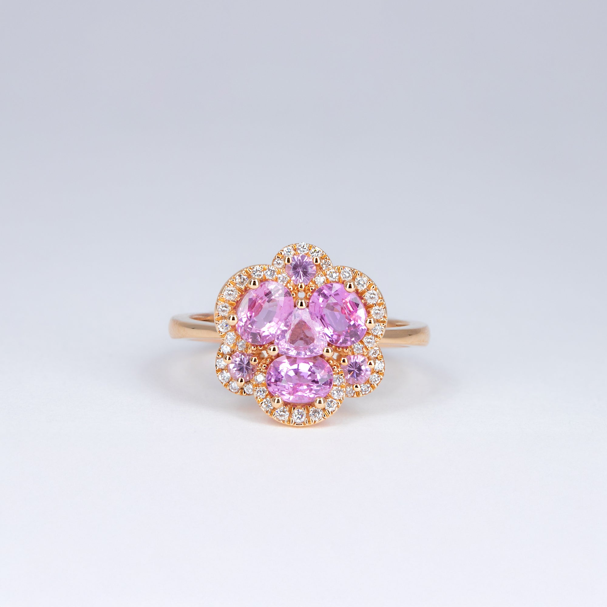 bague saphirs roses et diamants