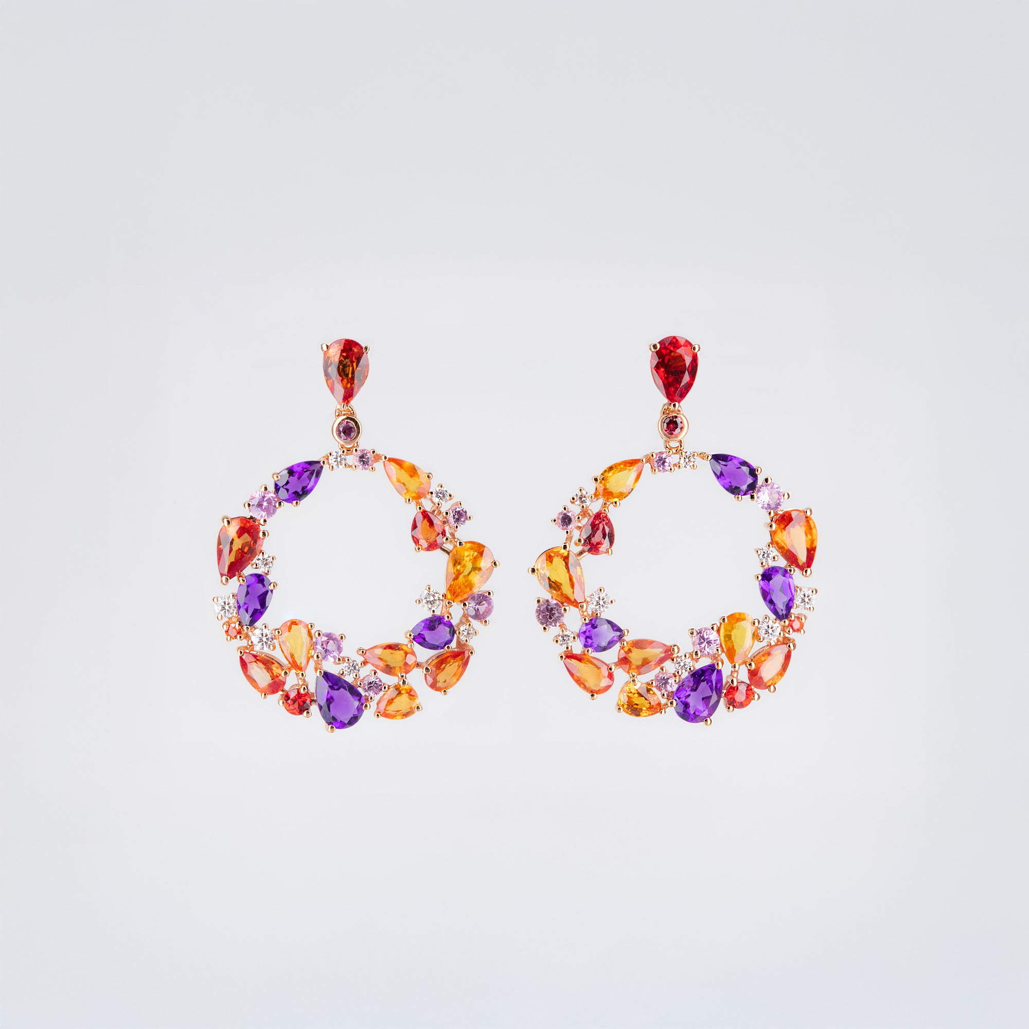 Boucles d’oreilles saphirs multicolores et diamants