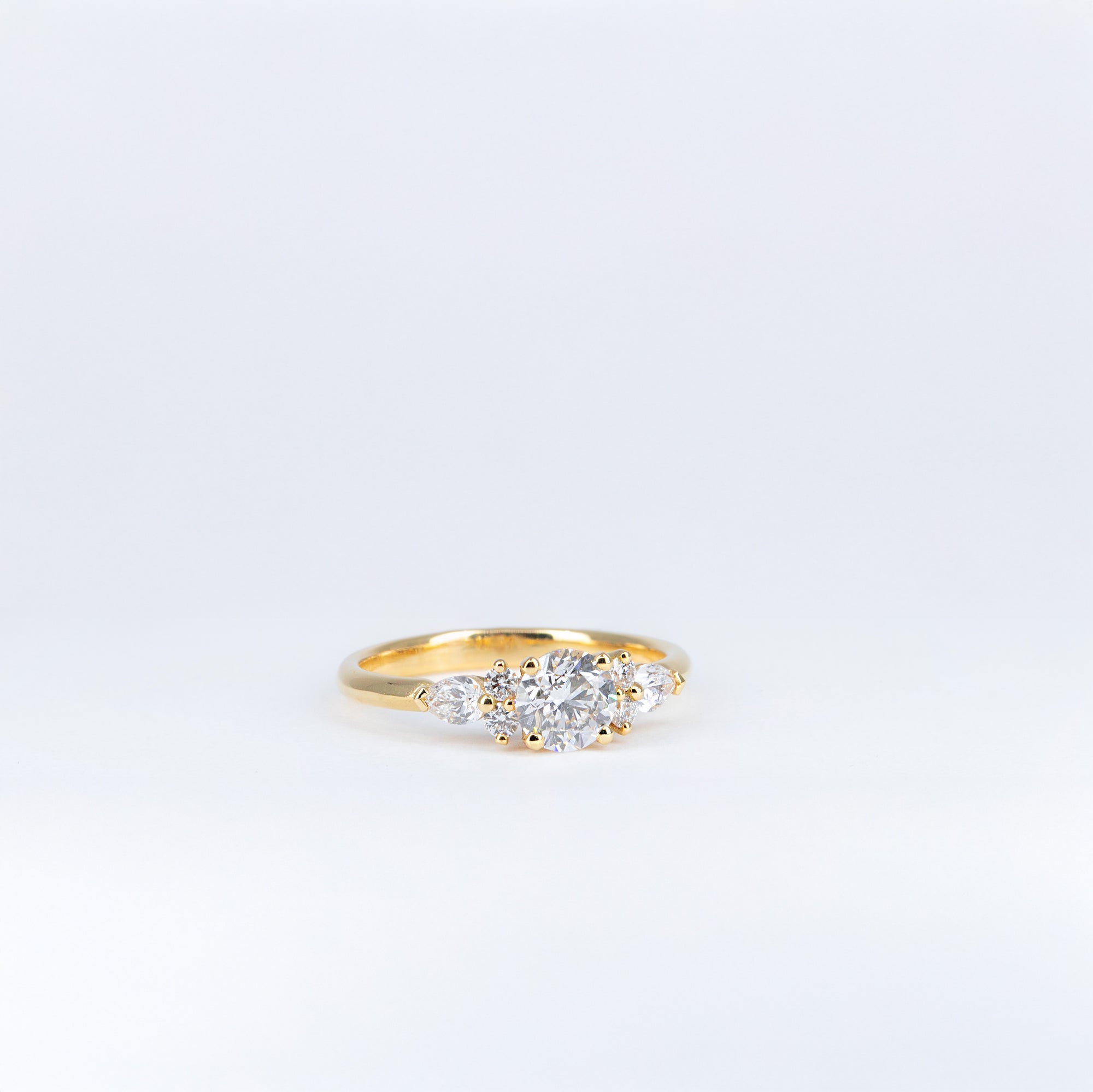Bague diamant taille brillant et poire