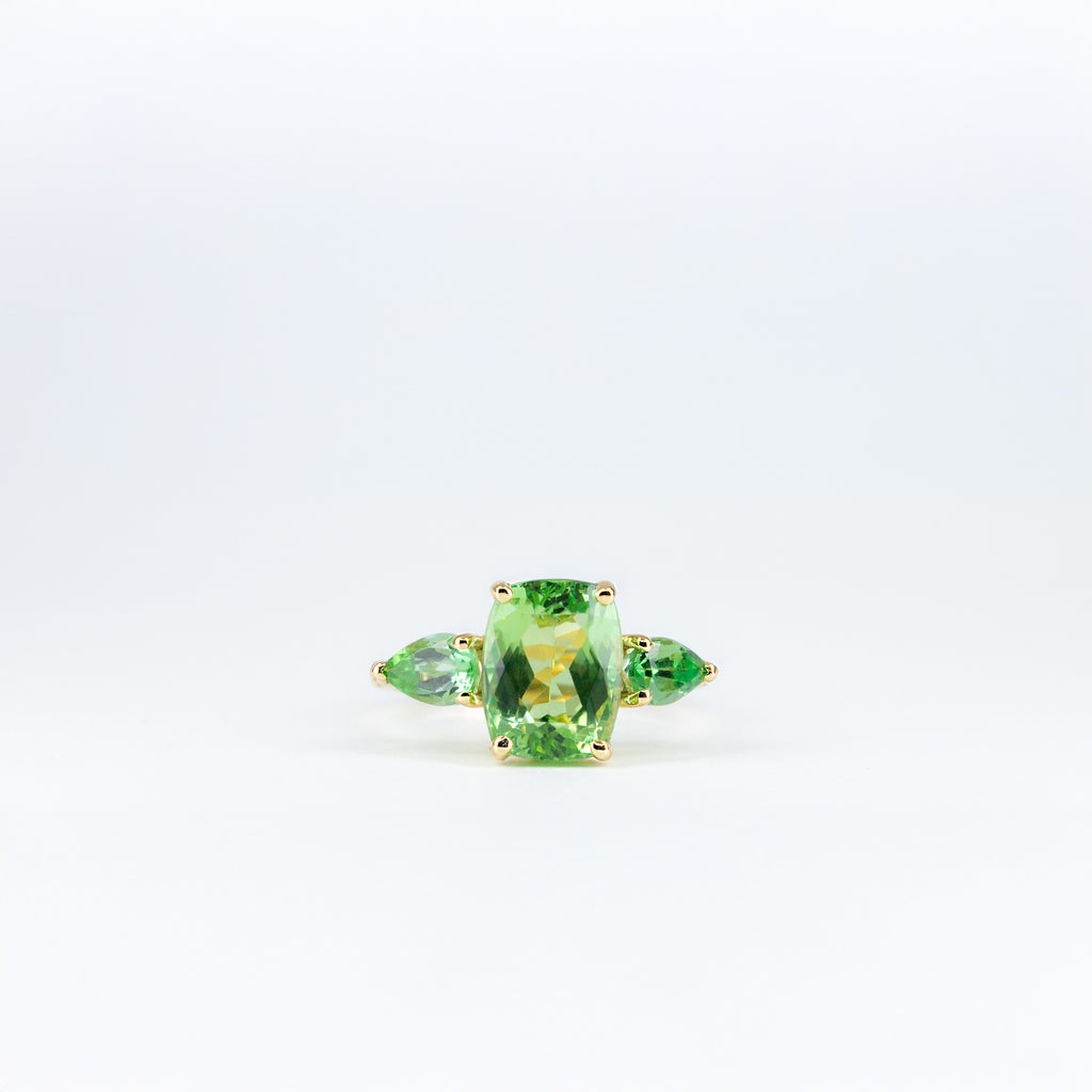Bague or jaune tourmaline verte et diamants