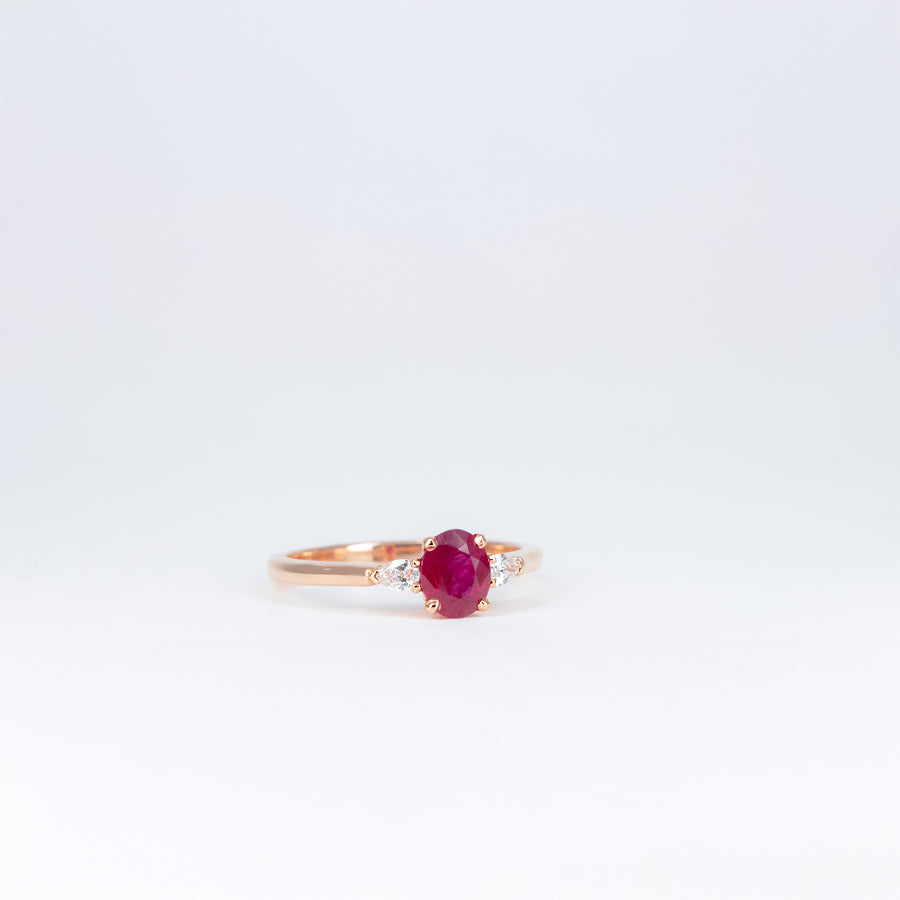 Bague or rose rubis et diamants