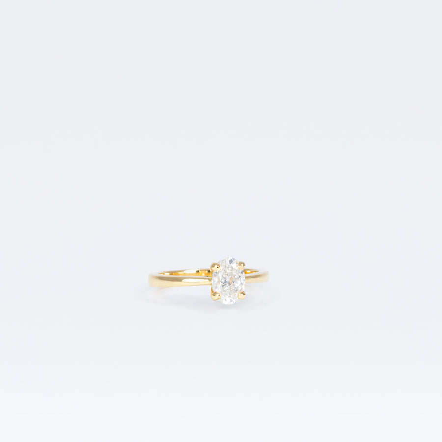 Solitaire en or jaune, diamant ovale 1,03 ct