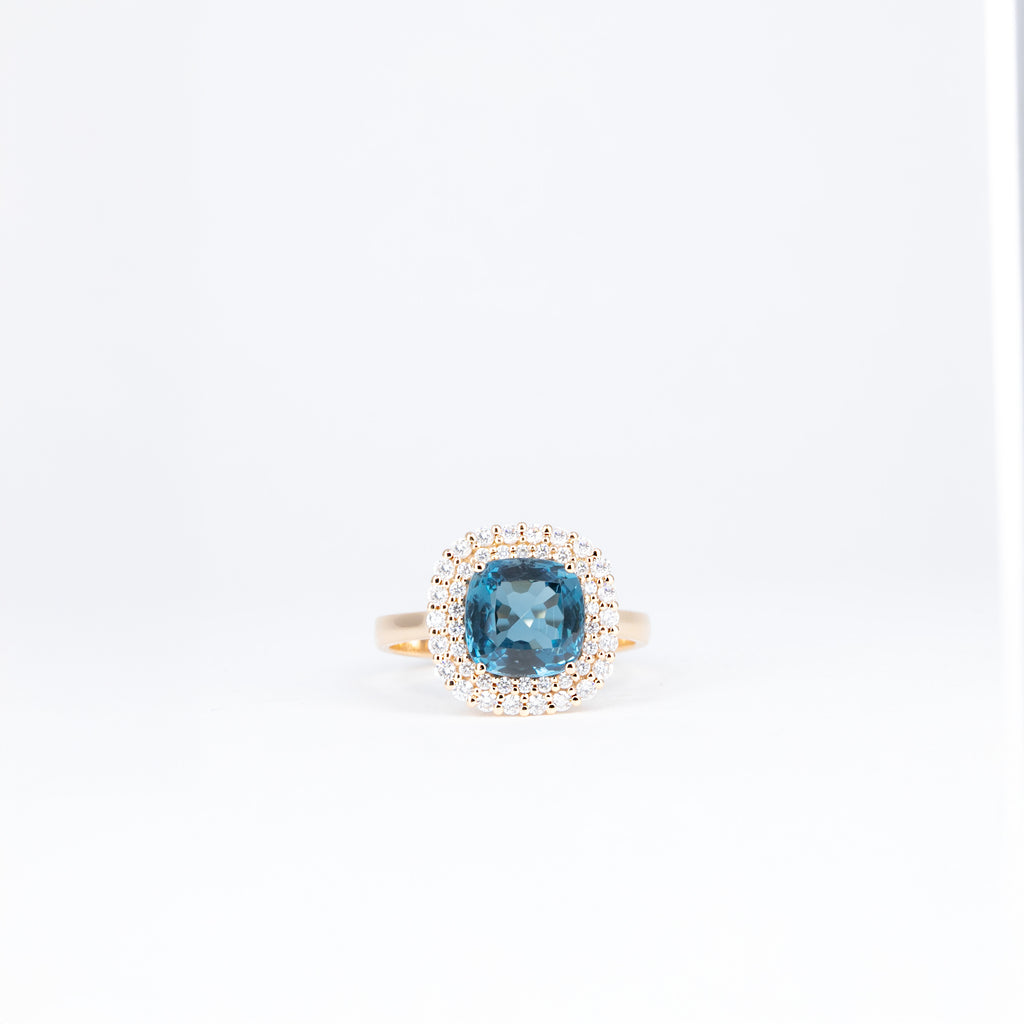 Bague modèle 67807 en or rose, topaze London Blue 1,60 ct et diamants taille brillant