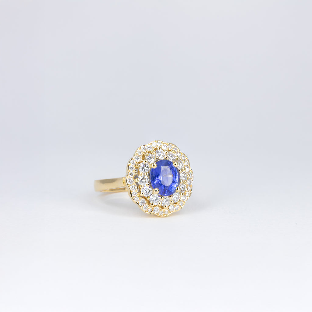 Bague saphir bleu double entourage de diamants 