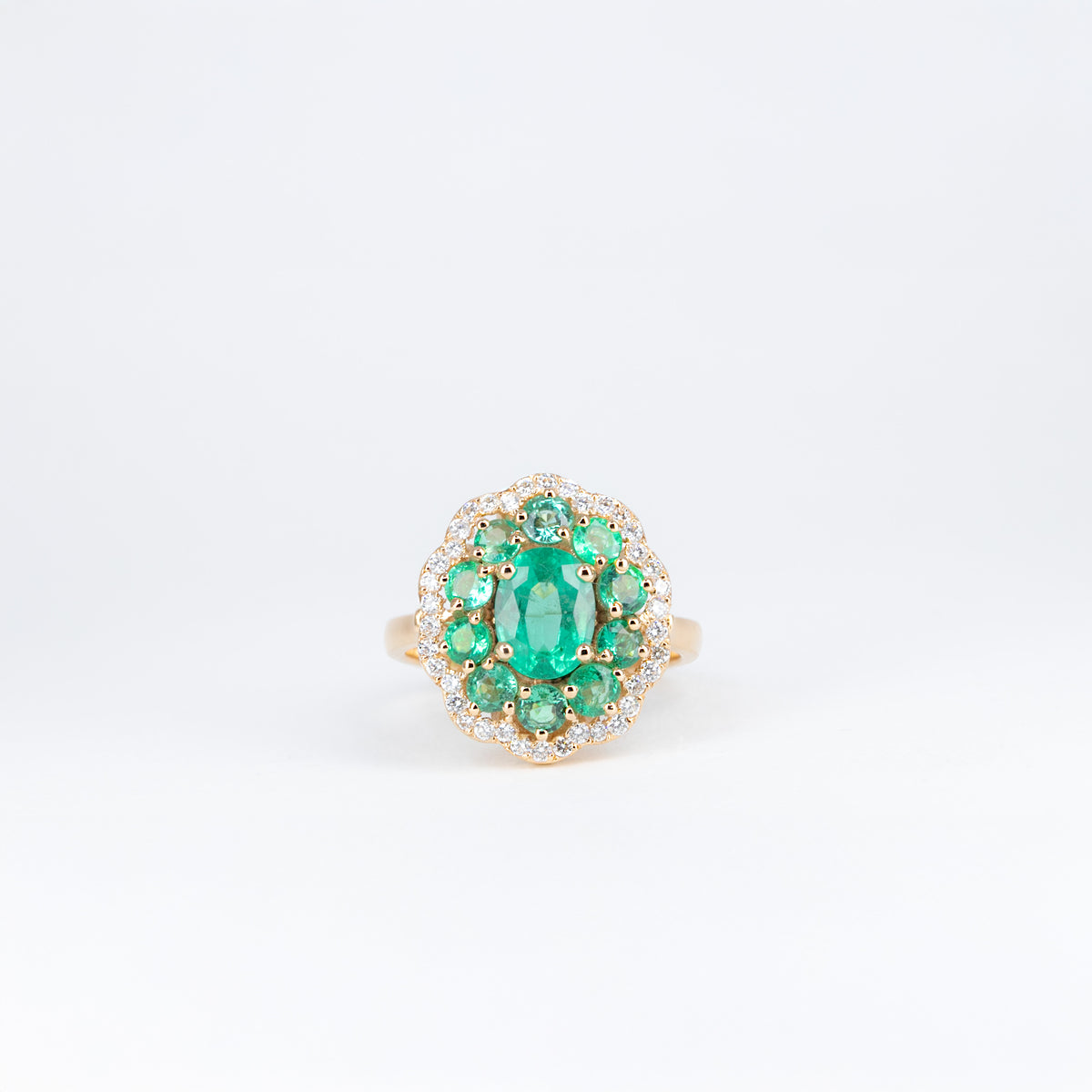 Bague émeraudes et diamants en or rose 18K modèle 67829, vue de face