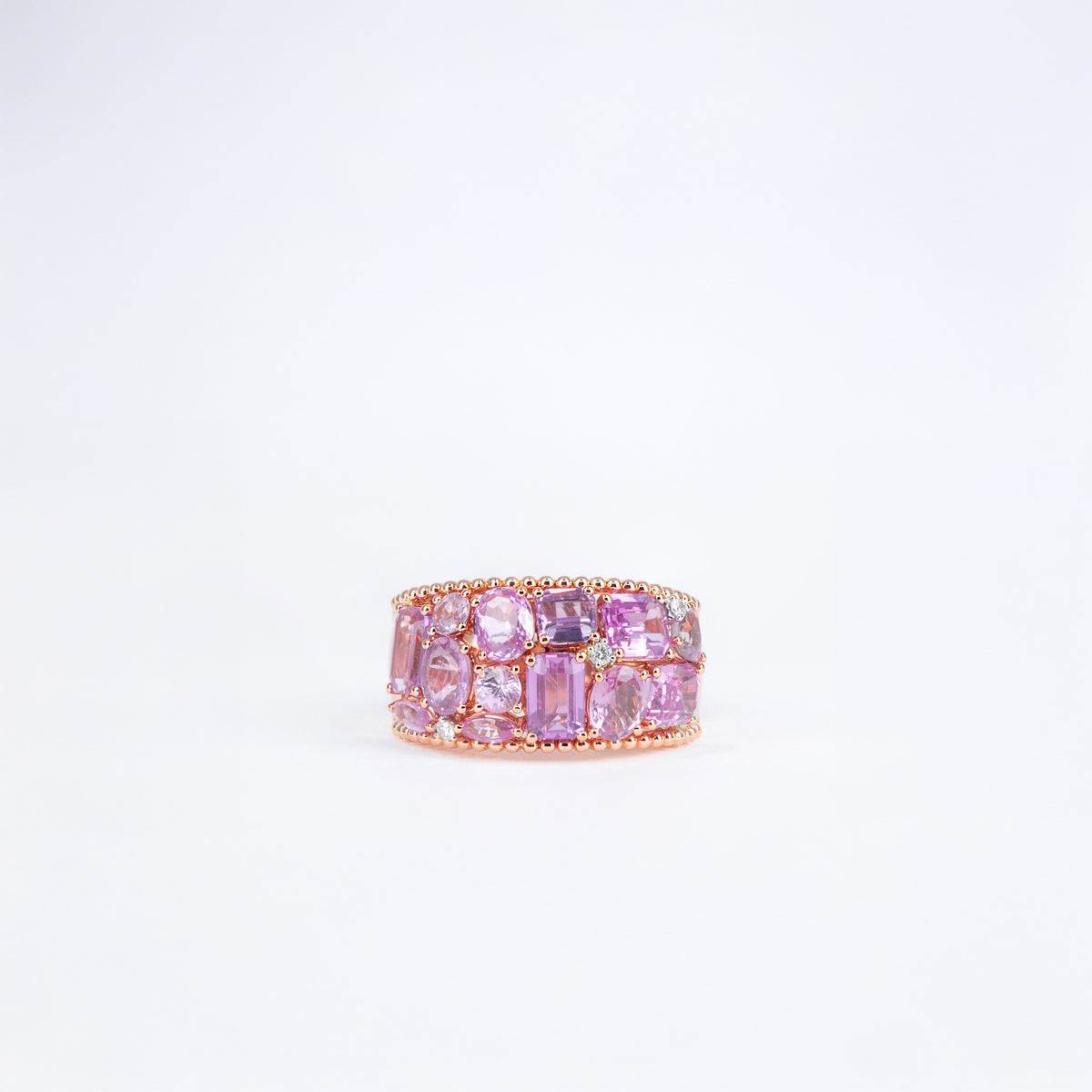 Bague modèle 67883 en or rose avec saphirs roses 4,63 ct et diamants