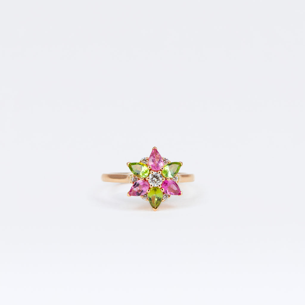 Bague Lotus en or rose, tourmalines vertes et roses et diamants