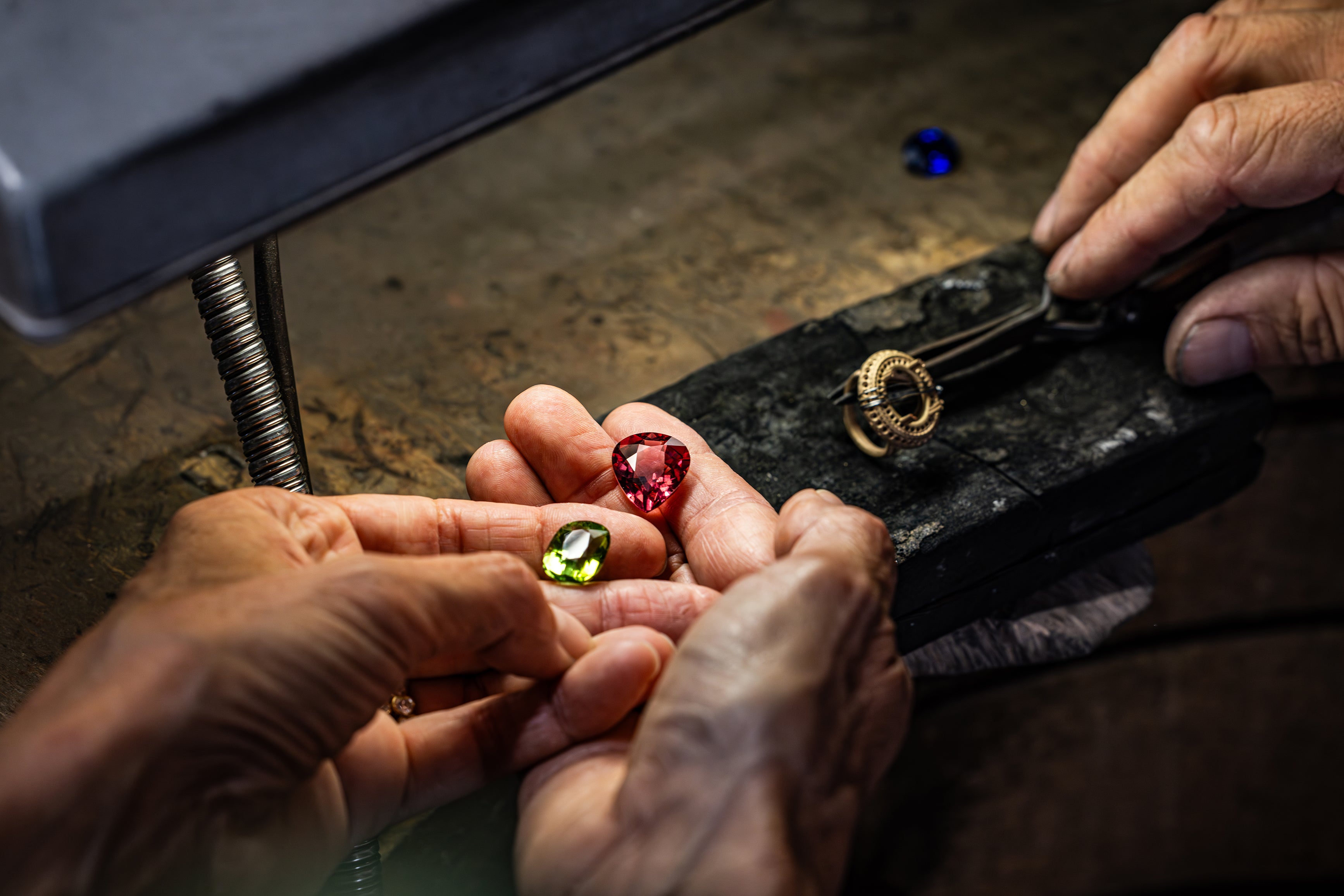 Atelier de joaillerie à Bordeaux – création sur mesure Elen Larcebeau
